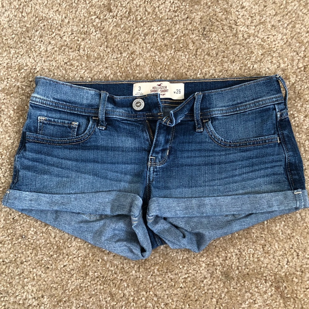 Short shorts